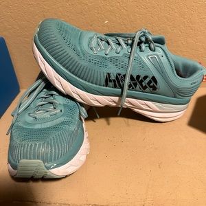 Women’s Hoka Bondi 7 size 9.5.